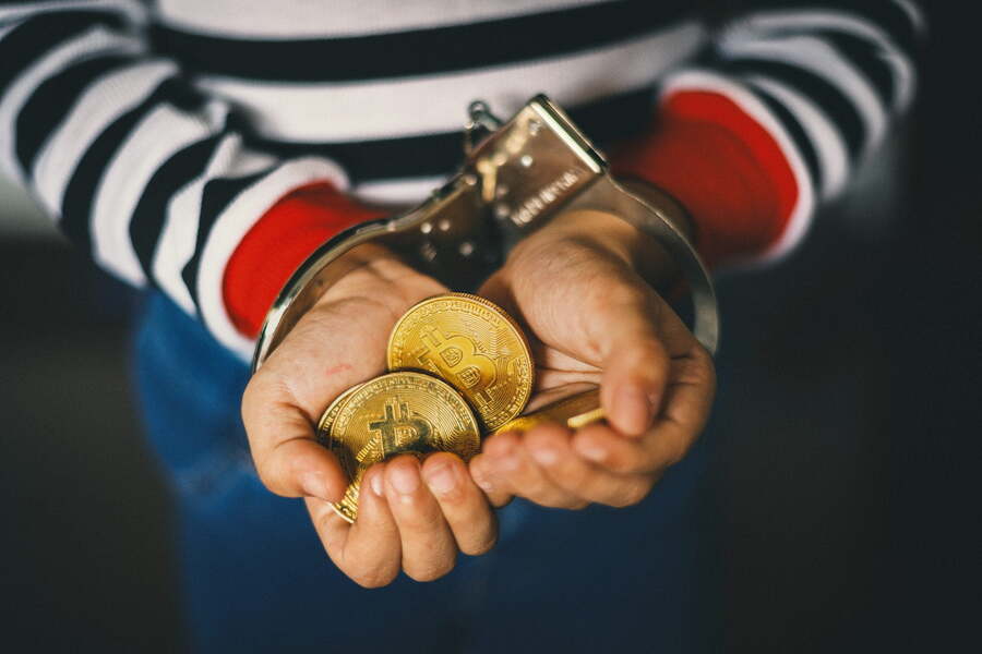 Russian Officer Jailed for Accepting Crypto Bribe